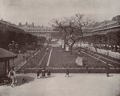 París: Jardín del Palais Royal de French Photographer