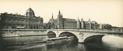 París, La Conciergerie y el Tribunal de Comercio de French Photographer