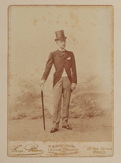 Fotografía de un álbum de recuerdos en memoria de Boni de Castellane de French Photographer