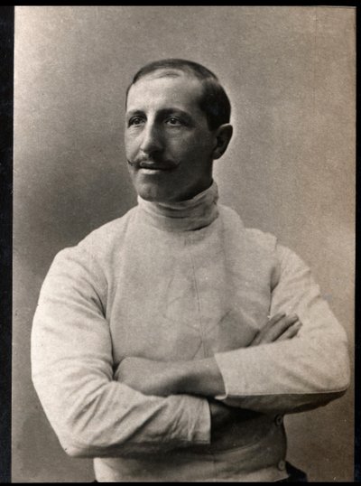 Retrato de Giuseppe Pini (n. 1853), esgrimista italiano de French Photographer