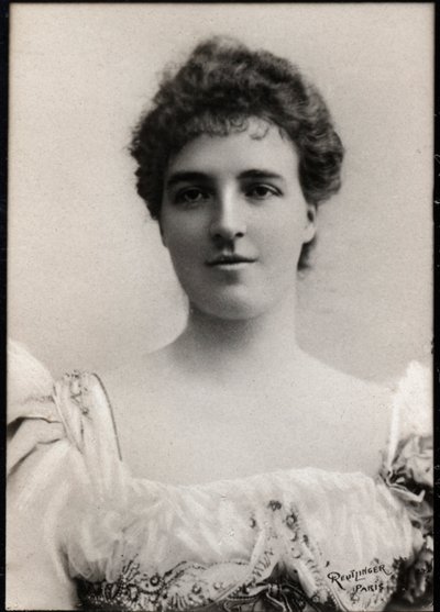 Retrato de María Amelia, Reina Consorte de Portugal de French Photographer