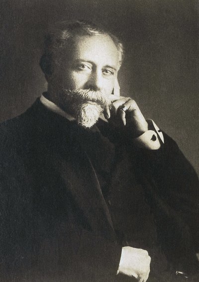 Retrato de Paul Cambon de French Photographer