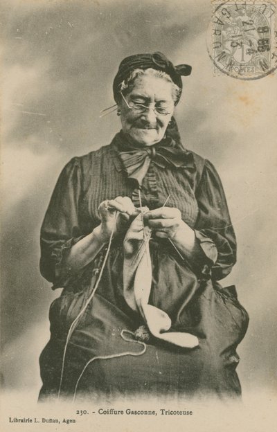 Tricoteuse de French Photographer