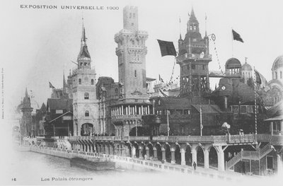 Postal mostrando los pabellones extranjeros en la Rue des Nations en la Exposición Universal de 1900 de French Photographer