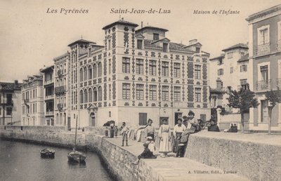 Saint-Jean-De-Luz, Casa de la Infanta de French Photographer