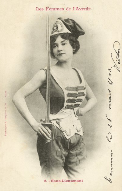 Subteniente, Mujer del Futuro de French Photographer