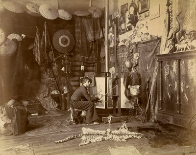 El pintor francés Rochegrosse fotografiado en su estudio, c.1885 (impresión en plata de gelatina) de French Photographer