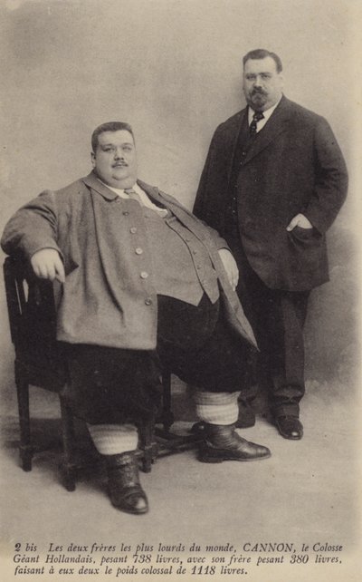 Los dos hermanos más pesados del mundo, con un peso total de 1118 libras de French Photographer