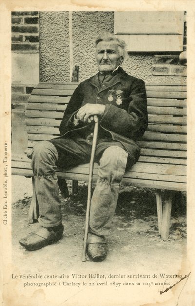 Victor Baillot, el último sobreviviente de la Batalla de Waterloo, fotografiado en Carisey el 22 de abril de French Photographer