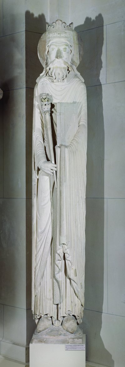 Un rey, posiblemente Salomón, de la fachada oeste de Notre-Dame de Corbeil, Essonne de French School