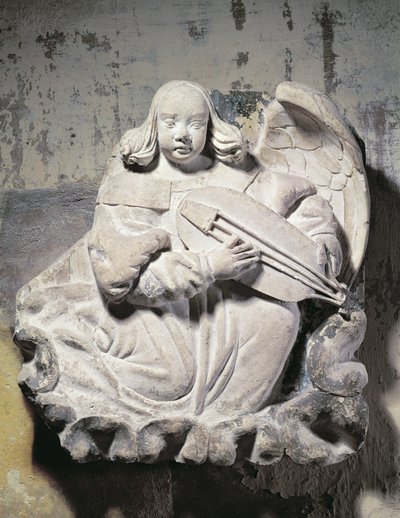 Ángel músico tocando un instrumento de cuerda (bajorrelieve) de French School