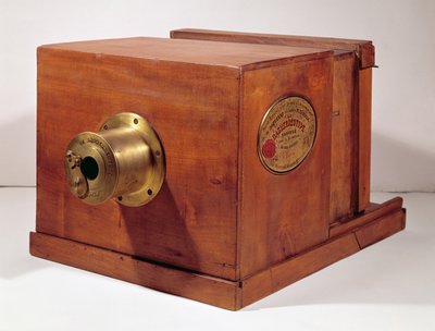 Cámara utilizada por Louis-Jacques Daguerre (1787-1851) de French School