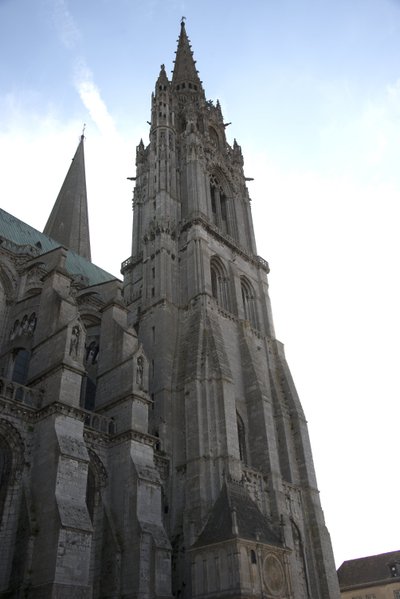 Catedral de Chartres, fachada norte con el pabellón del reloj de French School