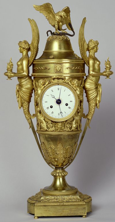 Reloj jarrón con un águila, c.1800 de French School