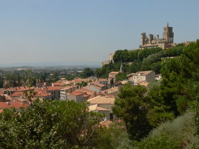 Vista de la catedral desde el sur de French School