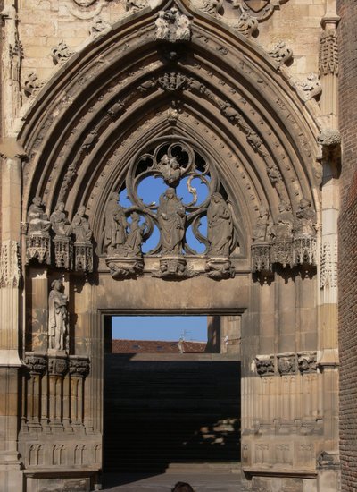 Representación del centro de la puerta fortificada de French School