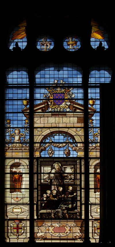 Representación de la ventana sur en la capilla del Castillo de Chantilly de French School