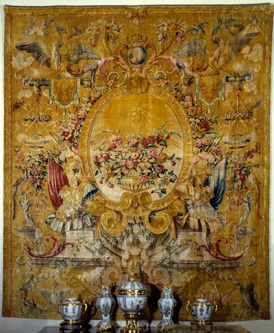 Cartel de la góndola del rey. Tapiz de seda realizado en el taller de Louis Dupont después de un cartón de Jean Lemoyne. Alrededor de 1682-1685. París. Museo del Louvre de French School