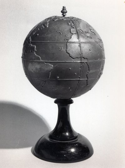 Globo educativo para ciegos de French School