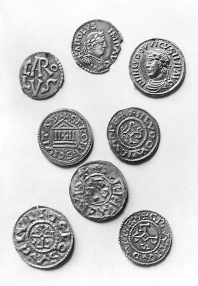Ocho monedas carolingias (plata) de French School