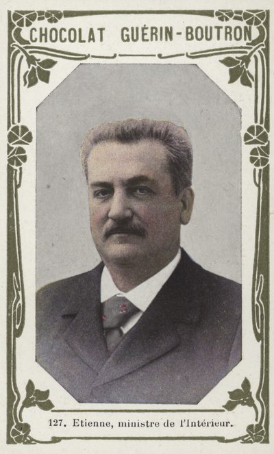 Etienne, ministro del Interior de French School