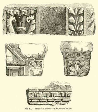 Fragmentos encontrados en las mismas excavaciones de French School