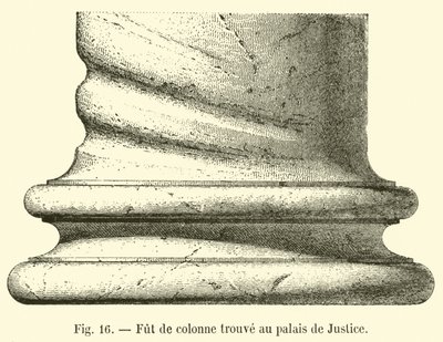 Fuste de columna encontrado en el Palacio de Justicia de French School