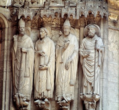 Arte Gótico: representación de San Martín, San Jerónimo, San Gregorio I y San Avito de Viena. Bahía central del portal sur de la Basílica de Notre Dame de Chartres de French School