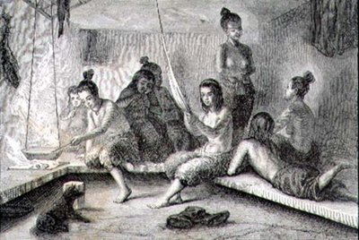 Interior de una cabaña esquimal en la década de 1860 (grabado) de French School