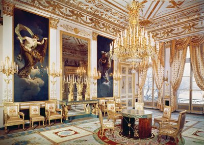 Interior del Salón de las Cuatro Estaciones de French School