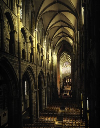Vista interna de la Catedral Saint Samson de Dol de Bretagne (Ille y Vilaine) de French School