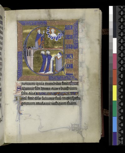 MS 300 f.107r, David reza a Dios (arriba), dos clérigos (abajo), del Salterio y Horas de Isabel de Francia, París, c.1265-70 de French School