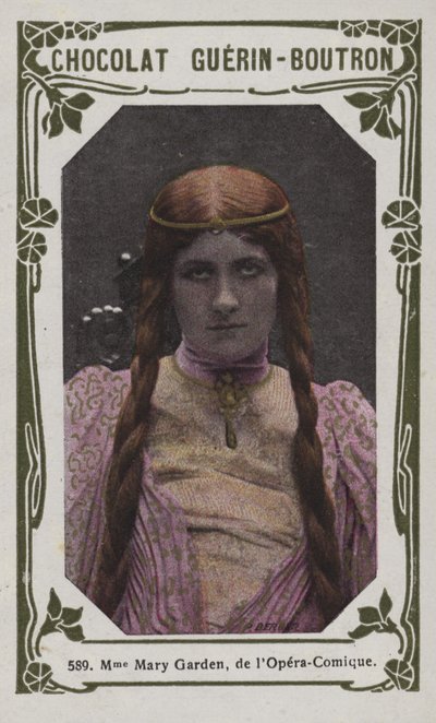 Madame Mary Garden, de la Opera-Comique de French School
