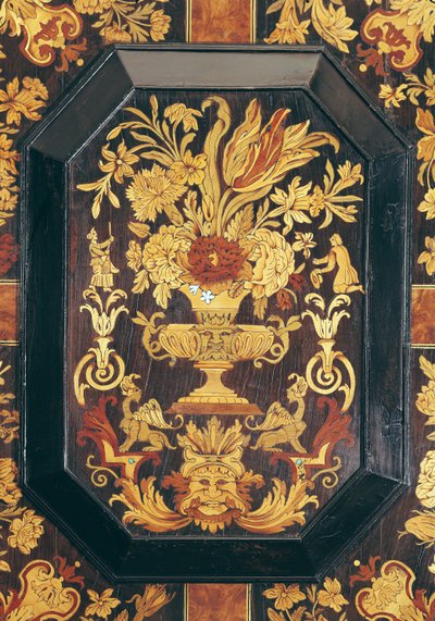 Detalle de marquetería de un buffet de French School