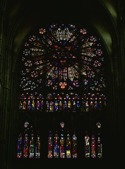 Ventana del transepto norte de French School