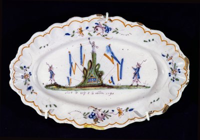 Plato ovalado con la inscripción Vive le Roi et la Nation 1790, taller de Nevers de French School