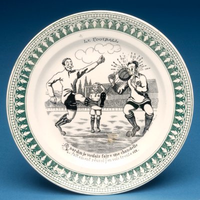 Plato con escena de fútbol de French School