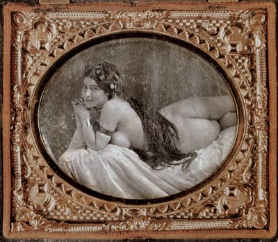 Desnudo reclinado, c.1850, de un libro de fotografía publicado en 1980 de French School