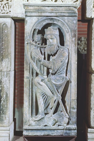 Relieve que representa al Rey David tocando el arpa, de La Daurade de French School
