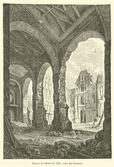 Ruinas del Hôtel de Ville, patio de las oficinas de French School