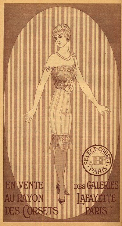 Corsé JPB selecto a la venta en el departamento de corsés de Galeries Lafayette en París - 1914 de French School