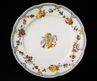 Plato de Sèvres decorado con partituras, 1764 de French School
