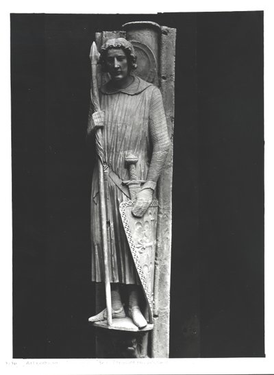 San Teodoro vestido como un Caballero, relieve tallado de French School