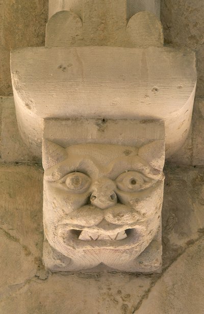 Escultura en piedra de French School