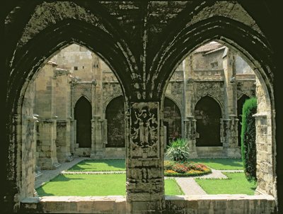 El jardín del claustro, visto desde una de las galerías, 1272-1340 de French School