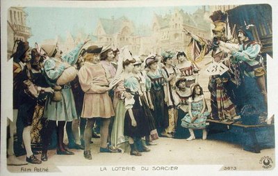 La lotería del hechicero (fotograma de una película de Pathé), postal de principios de 1920 de French School