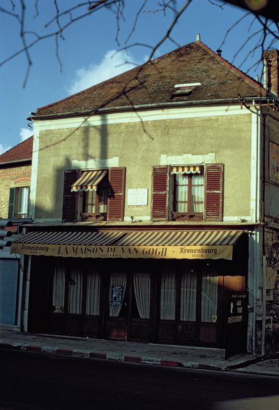 La casa en la que vivió Vincent van Gogh (1853-90) en 1890 de French School