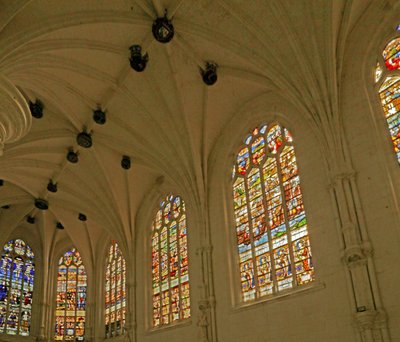 El lado sur de la capilla (vidriera) de French School