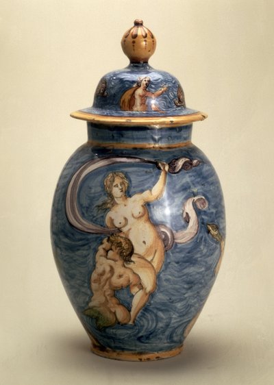 Jarrón, decorado con deidades marinas, Nevers, principios del siglo XVII de French School