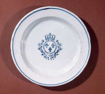 Plato de cocina de Versalles, manufactura de Saint-Cloud de French School